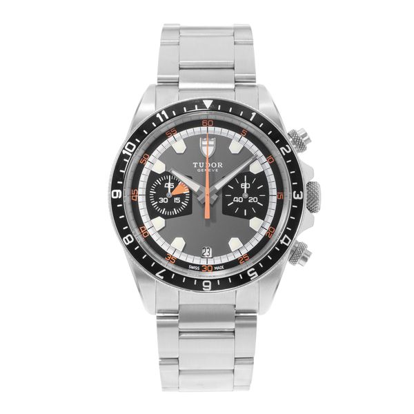 Tudor Heritage Chronograph M70330N-0001